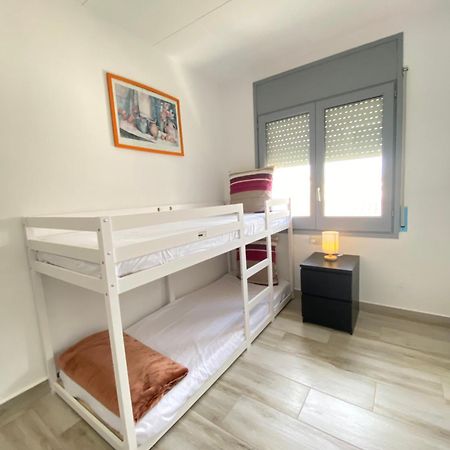 Sol Playa Piscina Apartamento Empuriabrava Exterior foto